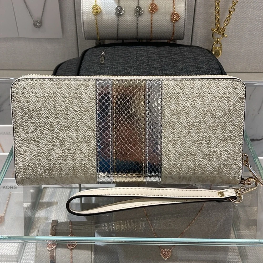 Michael Kors Jet Set Travel Large Signature Logo and Metallic Continental Wallet